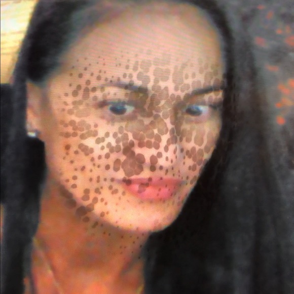 FOLLOW GAME 4💙CHECK OUT MY POSH PARTIES IN JAN 20 - Picture 2 of 4